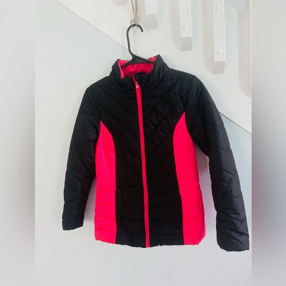 Roebuck & Co.  Girls Lightweight Puff Jacket Size 6